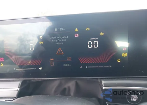 2025 Kia K5 Gt-Line z USA, uszkodzony, nr VIN KNAG64J75S5366622